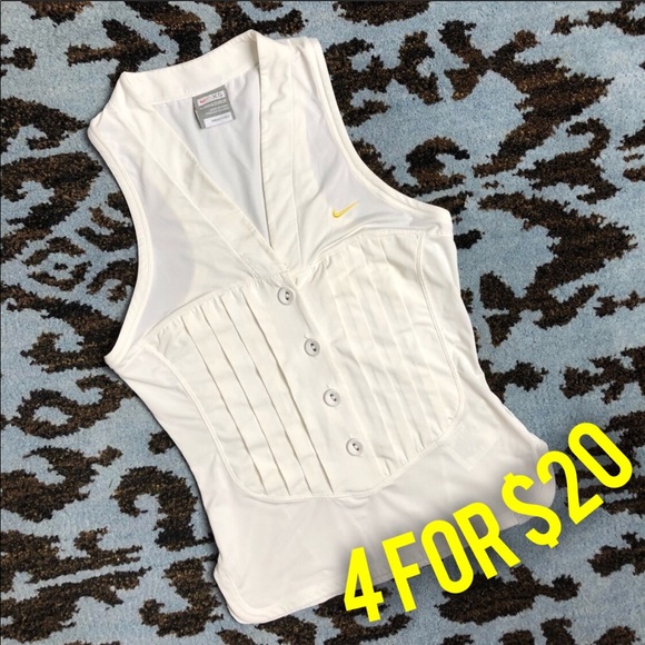 Nike Tops - Nike Tennis Button Ribbed Athletic Tank XS